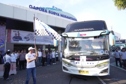 Turun dari Kapal, 500 Pemudik Ikuti Mudik Gratis Pelindo Terminal Petikemas