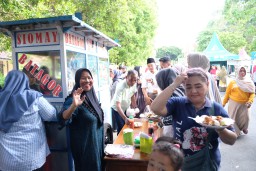 Gelar Open House, Bupati Gus Muhdlor Sajikan Kuliner UMKM Sidoarjo