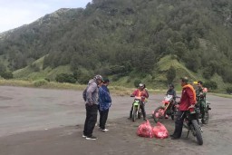 Bersihkan Kawasan, BB TNBTS Tutup Sementara Wisata Gunung Bromo