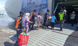 356 Pemudik Kembali ke Jakarta Naik Kapal Perang Gratis dari Surabaya