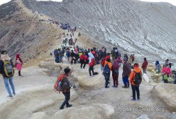 BKSDA Tutup Sementara Wisata Kawah Ijen 3 Hari