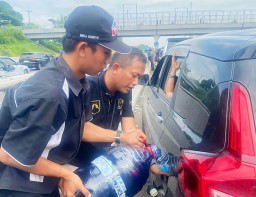 JasaMarga Siapkan Bensin Kemasan Untuk Kendaraan di Ruas Tol