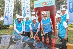 1.229 SPKLU PLN di 879 Lokasi Permudah Mudik Kendaraan Listrik Pemudik