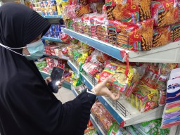 Makan Indomie di Tanah Suci, Obati Kangen Hingga Bumbunya Bikin Soto