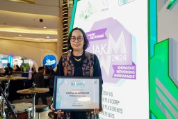 Digna Jatiningsih Kembali Dinobatkan Sebagai Dewi BUMN 2024