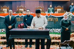 DPRD Jatim Setujui LKPJ Gubernur Akhir Tahun Anggaran 2023