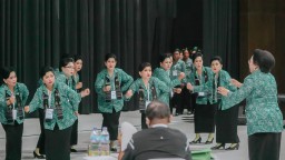 Pj. Ketua TP PKK Isye Optimis Suara Emas Jatim Raih Juara Lomba Paduan Suara