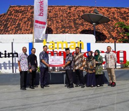BankJatim Berikan Bantuan Pembangunan Taman Praseno Kabupaten Sampang