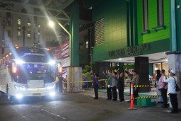 Dua Kloter Terakhir Jemaah Haji Gelombang Pertama Berangkat ke Tanah Suci