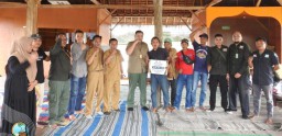BBKSDA Jatim Gelontor Bantuan di Pulau Bawean