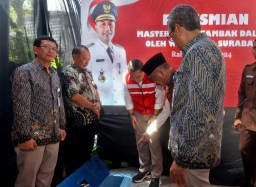 Ratusan Warga Tambak Dalam Surabaya Bisa Nikmati Air PDAM Setelah 20 Tahun