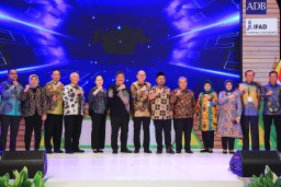 Hadiri HDDAP, Plh Gubernur Bobby Yakini Akan Tingkatkan Kesejahteraan Petani Hortikultura Jatim