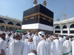 100 Ribu Jamaah Umrah Belum Pulang, Diduga Lanjut Berhaji