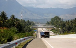 SIG Pasok 236 Ribu Ton Semen Bangun Jalan Tol Sigli-Banda Aceh