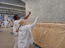 Jamaah Haji Mulai Lakukan Rukun Lempar Jumrah Aqobah Usai Mabit di Muzdalifah