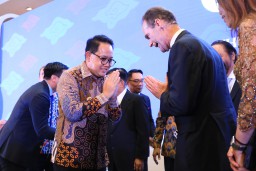 Pj. Gubernur Adhy: Jatim Siap Perkuat Kerja Sama Dengan Inggris di SemuaSektor
