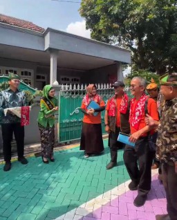 Dengan Penuh Kesiapan RT 40 Sambut Tim Juri Lomba Antar RT Se Kabupaten Sidoarjo 