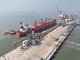 Bahan Baku Tiba di Gresik, Smelter Baru Freeport Segera Berproduksi