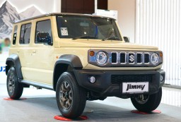 Bukukan 75 SPK, Suzuki Raih Penghargaan IIMS Surabaya 2024