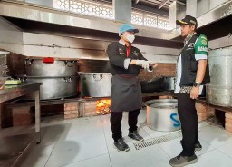 Mengintip Aktifitas Dapur Haji di Arafah Siapkan 3 Ribu Porsi Tiap Waktu Makan