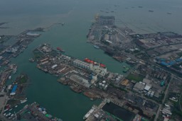 Pelindo Siapkan Investasi Hadapi Banjir Rob di Pelabuhan Tanjung Emas