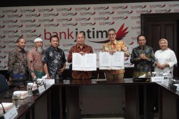 BankJatim dan PW Muhammadiyah Jawa Timur Sepakati Kerjasama Layanan Jasa Keuangan