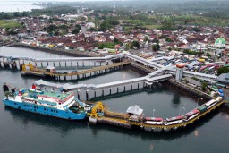 Gapasdap Usulkan Penambahan Armada Kapal Urai Kepadatan Penyeberangan Ketapang - Gilimanuk