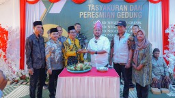 Bupati Gresik Resmikan 4 Gedung SD Yang Rusak Akibat Gempa di Bawean