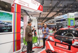 GIIAS 2024, Pertamina Patra Niaga Sambut Era Energi Bersih