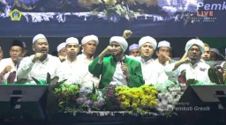 Gresik Bersholawat Hadir Menggemakan Pulau Bawean