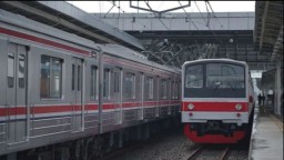 Datangkan 11 Rangkaian KRL, KAI Minta PNM Rp 1,8 Triliun