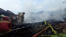 Damkar Bojonegoro : Hingga Juni Ada 24 Kejadian Kebakaran