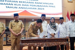 Pemkab Lamongan Setujui Rancangan Perubahan Kebijakan Umum APBD dan KUA PPAS 2024