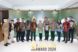 Petrokimia Gresik Raih Platinum Winner di Penghargaan TJSL & CSR Awards