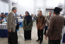 Wakil Bupati Aminatun Habibah Paparkan Pentingnya Ekonomi Hijau dan Halal Bagi Kabupaten Gresik