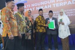 Bupati Gresik Ngunduh Mantu Massal di WEP