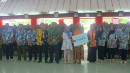 4.584 Ketua RT/RW Se Kabupaten Bojonegoro Diikutsertakan BPJS Ketegakerjaan