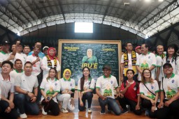 80 Organisasi Kukuhkan Khofifah Sebagai Ibuk'e Olah Raga Jatim