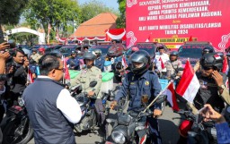Pj. Gubernur Adhy Berangkatkan TKSK dan TAGANA