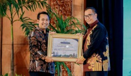 Pemkab Gresik Raih Peringkat Dua Pada Penghargaan Kinerja Pelaksanaan Anggaran Terbaik Se-Jawa Timur