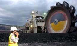 Bukit Asam (PTBA) Raih Laba Bersih Rp 2,03 Triliun di Semester I 2024
