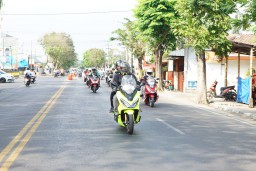 Begini Cara Mengatasi Ban Selip pada Sepeda Motor, Perhatikan Hal ini Agar Cari aman Saat Berkendara.