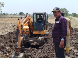 8 Bulan Menjabat, Kades Gedang Kulut, Gresik Fokus Penataan Infrastruktur dan BUMDes