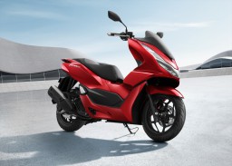 Kenali Side Stand Switch , Fitur Keselamatan di Sepeda Motor Honda Agar Berkendara Cari aman.