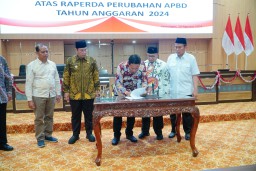 Pemkab Lamongan Jadikan Poin Penting Pembangunan Fisik dan Non Fisik