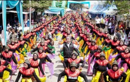 Perkuat Kuliner Laut dengan Pemkab Lamongan Gelar Festival Gandrung Rajungan