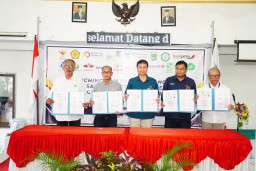 Petrokimia Gresik Dukung Petani Jawa Timur dengan Program Closed Loop Agribisnis Hortikultura