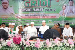 Bupati Yes Hadiri Gridi Bersalawat Karang Taruna Lamongan