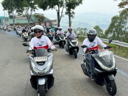 Riding Bersama 1.250 Pecinta Honda PCX Day, Ada Keseruan di Jalan