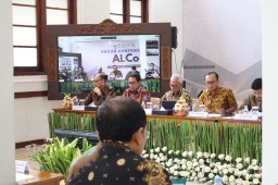 Hadapi Tantangan Ekonomi Global, DJP Jawa Timur I Pacu Penerimaan Pajak